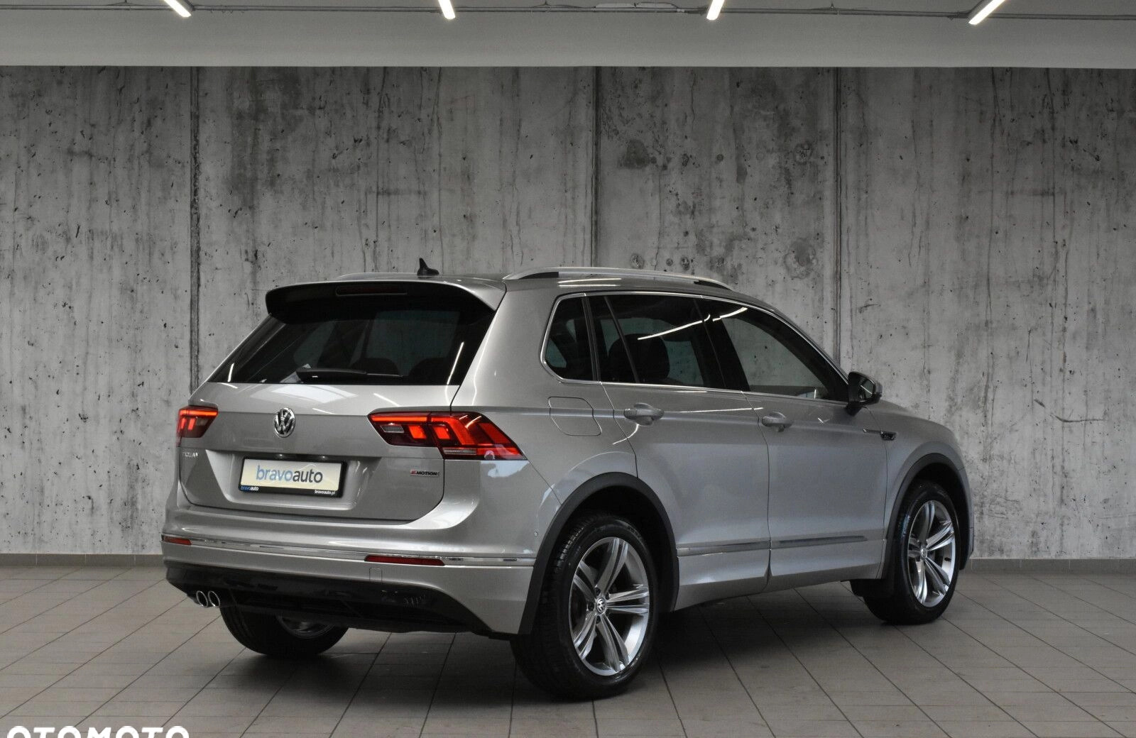 Volkswagen Tiguan cena 138900 przebieg: 90000, rok produkcji 2020 z Korfantów małe 172
